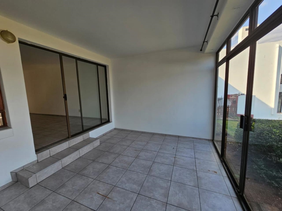 To Let 2 Bedroom Property for Rent in Mount Kos North West